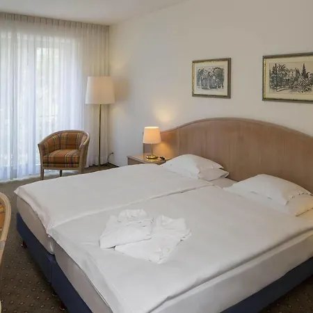 Ascovilla Charming Hideway فندق 4*